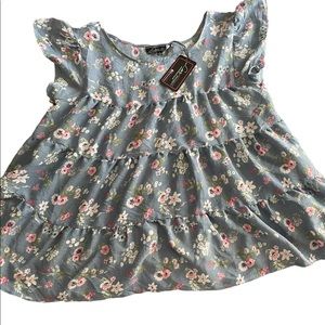 Macys/woman’s/floral shirt